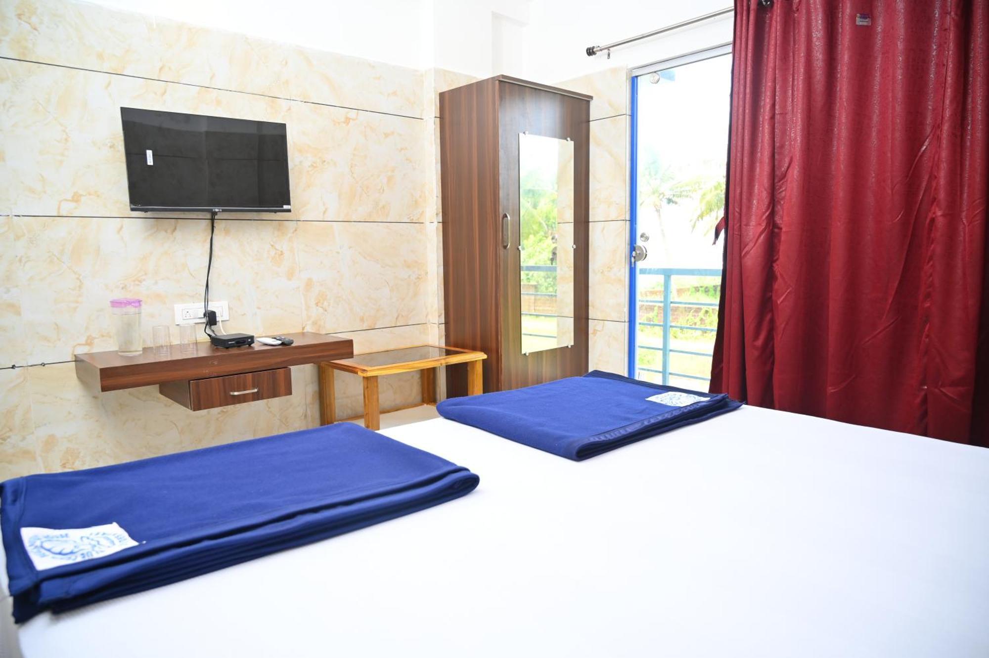 Blue Pearl Beach Guest House Mavalli Екстер'єр фото